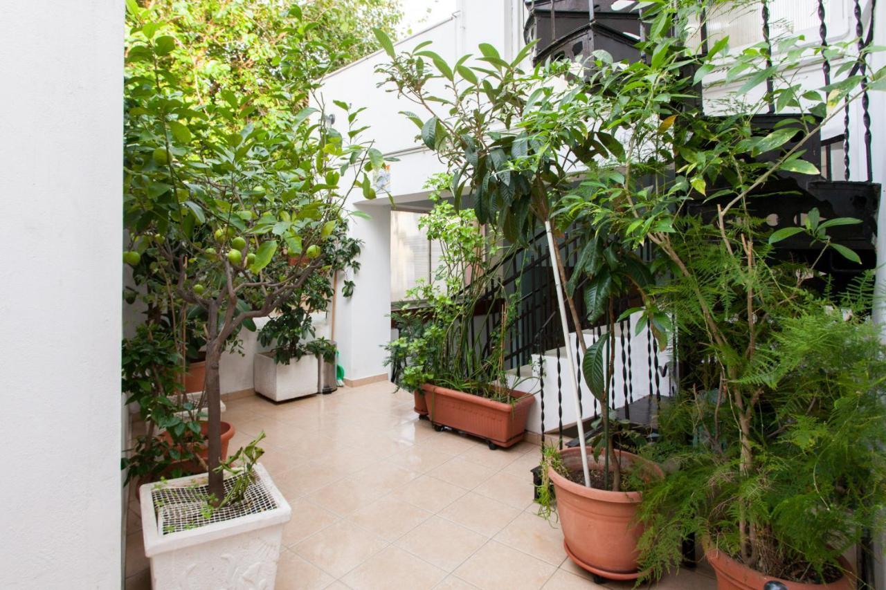 Psyri Neoclassical House With Yard Athens Luaran gambar